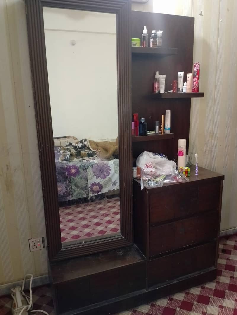 مکمل فرنیچر ہے یہ 3