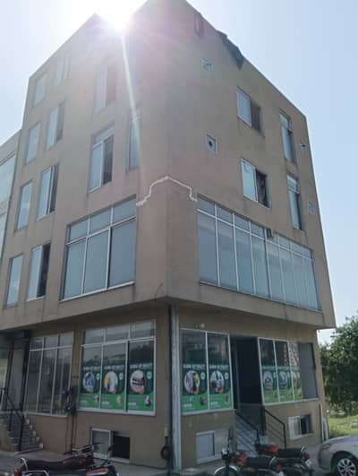 COMMERCIAL BUILDING / PLZA AT DHA-2 SECTOR D