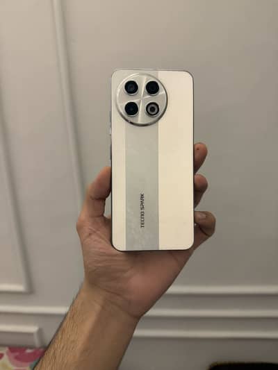 Tecno spark 30pro 8/128 waterpack