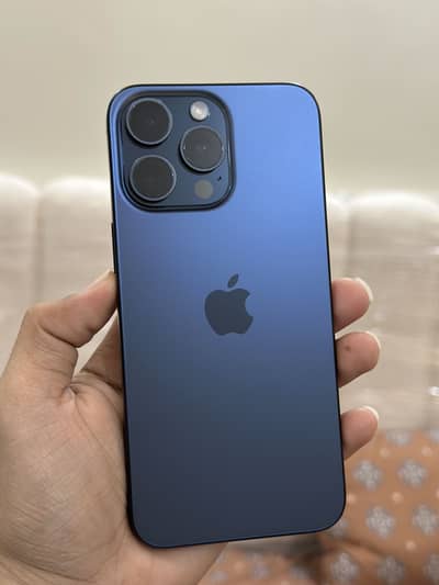 Iphone 15pro max pta aproved 256gb