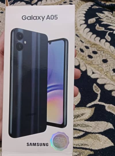 Samsung Mobile Galaxy A05 6 128 with Box Charger