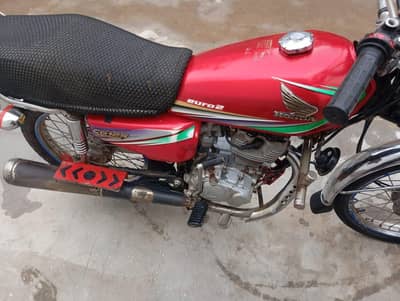 bike achi condition ki hai Saf suthri hai demand bohat munasab hai