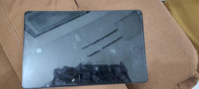 lenovo m10 plus 3generation. condition used