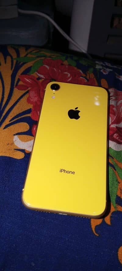 JV phone 64 JB hai  all oky hai  One hand use