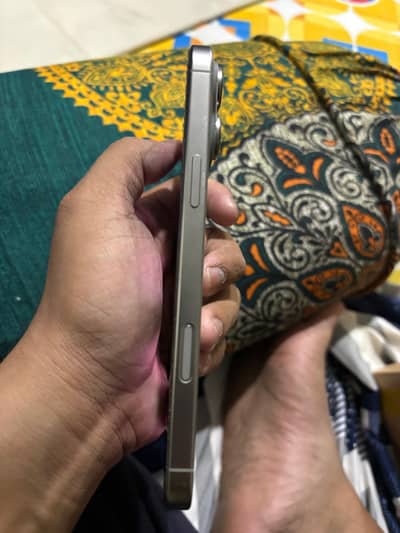 iphone 16 pro max jv