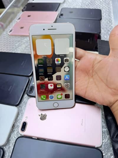 iphone 7 plus 128 GB  no open no repair PTA approved all ok