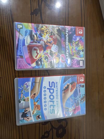 Selling 2 Nintendo Game Card