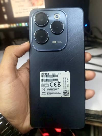 Infinix Hot 40 pro