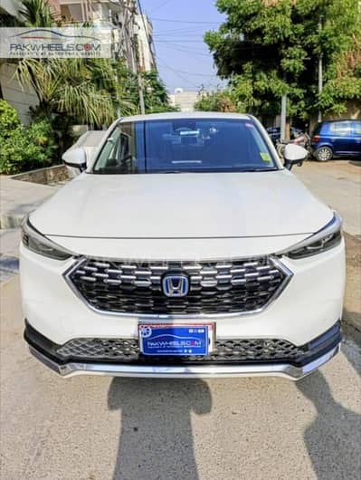 HONDA VEZEL Z PACKAGE JAPAN 4 GRADE 1ST Owner TOTAL GENUINE