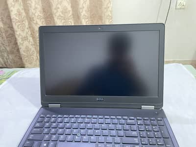 Dell Latitude E5570 ( i7 6gen )