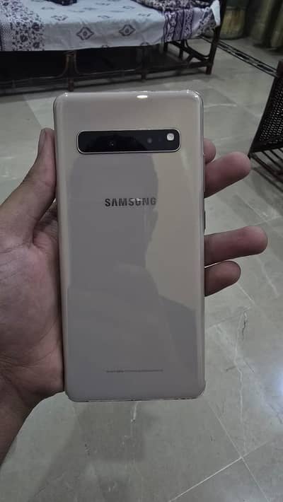 Samsung Galaxy S10 5g--- Original panel, Excellent Condition