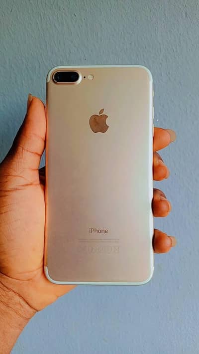 iphone 7 plus 128 GB  no open no repair PTA approved all ok