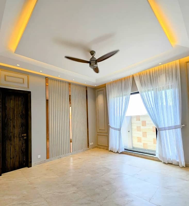 Luxury Upper Portion 8