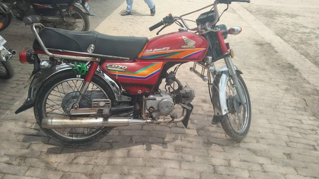 CD 70 cc 2012 Model 0