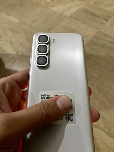 INFINIX HOT 60 pro plus