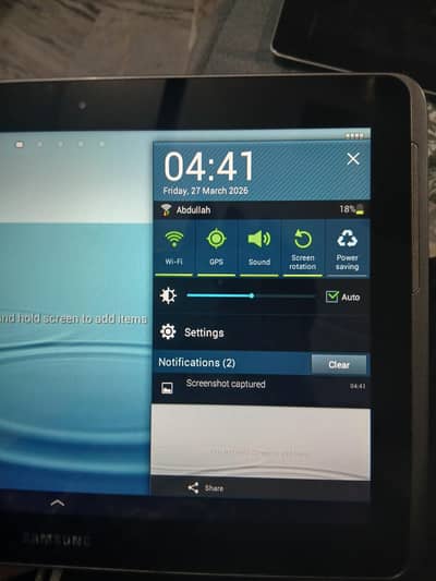 apple ipad and Samsung Tab