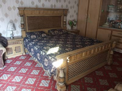 Queen Size | Double Bed | Side Tables | Full Set