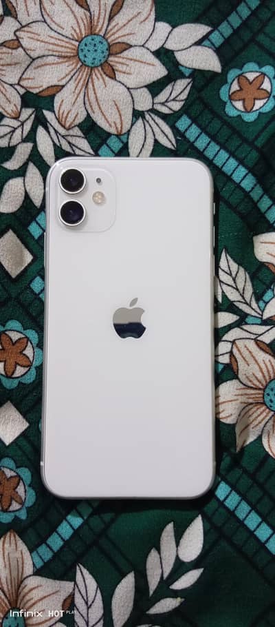 iphone 11  256GB white colour