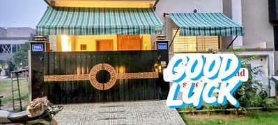 folding tarpal sun shad and parking shad tensile