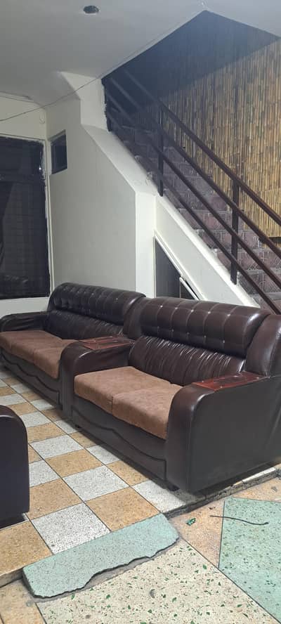 Sofa Set Urgent sale