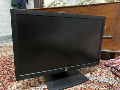 HP MONITOR
