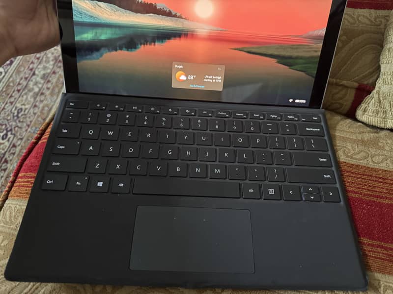 Surface pro 7 plus 3