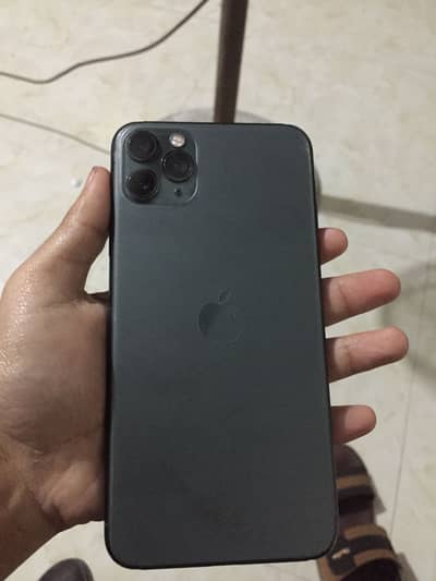 I phone 11 pro max non pta FU 256 gab