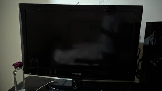 32 Inch Samsung Series 4