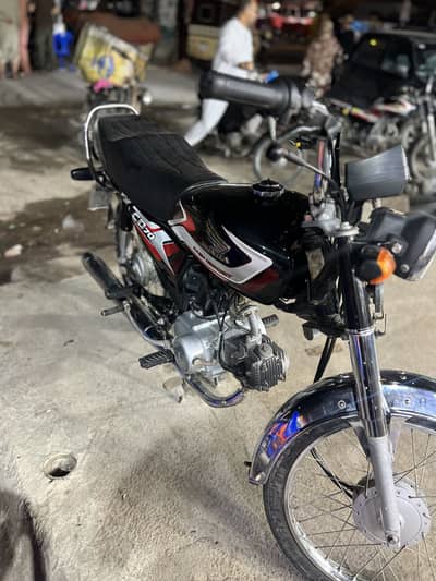Honda cd 70 2025