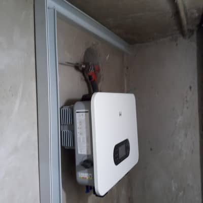 Solar Trader & Services