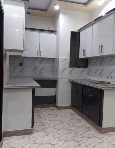 Prime Location Federal B Area Upper Portion Sized 120 Square Yards Is Available