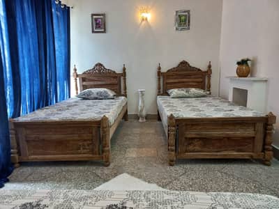 Royal Girl hostel available in G10/4 for Girls