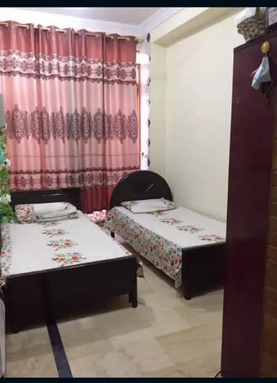 Girl hostel available in G11/1 for ladies
