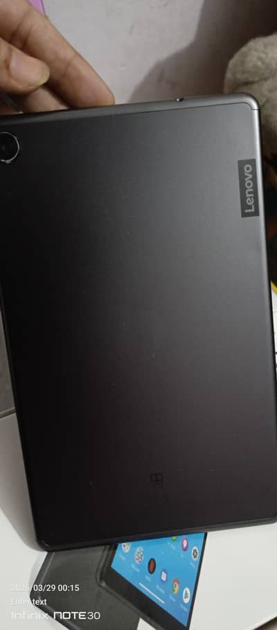 lenovo tablet new condition 2by 16 gb, battery time excellent