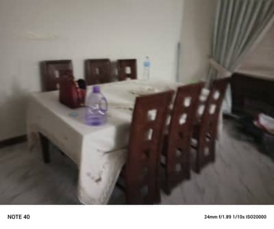 Dinning table with chairs