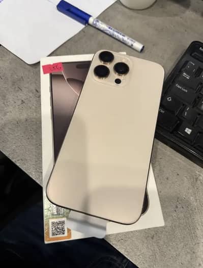 Apple iphone 16 pro max waterpack 10/10 condition pta approved