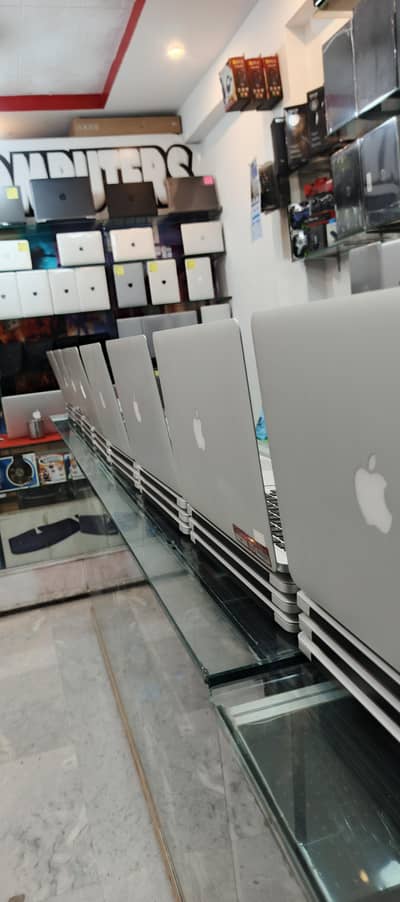 Macbook Air 2017 |  8Gb | 128GB Macos 15.7