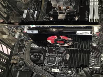 AMD Radeon HD 7500 Series ,1 gb graphic card Memory : 1GB   GDDR5