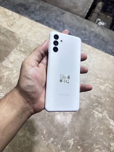 Samsung A04s