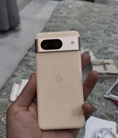 Google Pixel 8