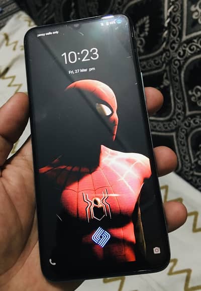 V20 SE 12/128 pta urgent*