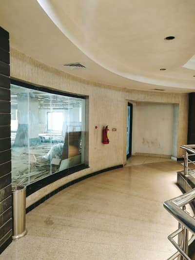 4 Marla Triple Storey Independent Plaza Unit For Rent Main Canal Road, 204 Chak Faisalabad