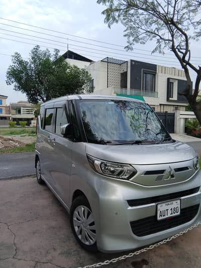 Mitsubishi Ek space / Roox