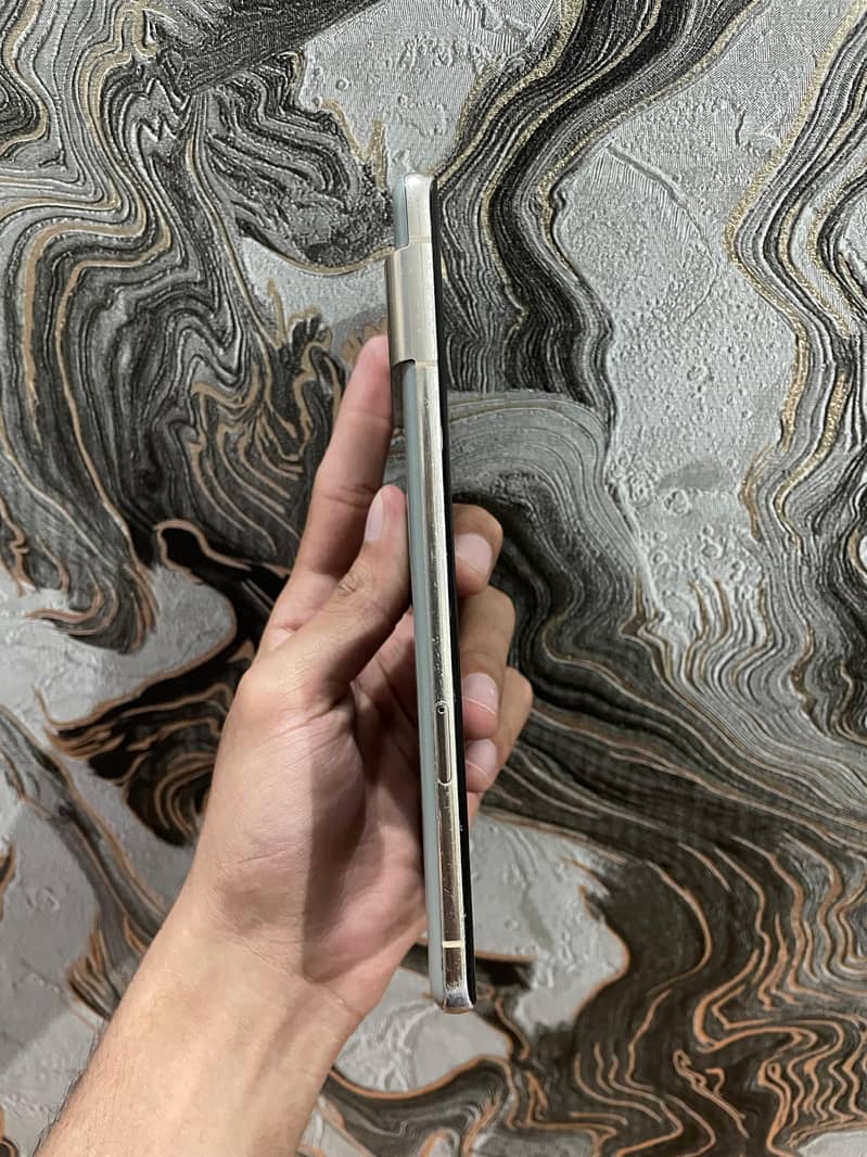 Google Pixel 7 Pro 4