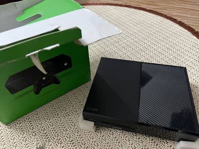Xbox one 1tb new condition