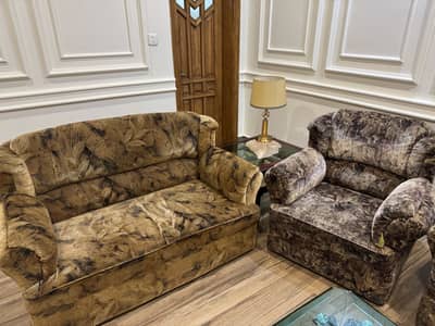 Sofa sets available for sale