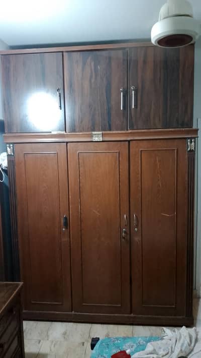 3 door almari & upper cobard