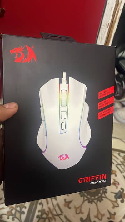 Redragon m607w griffin rgb gaming mouse 7200 dpi white color