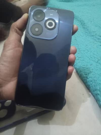 Infinix Smart 8 Pro