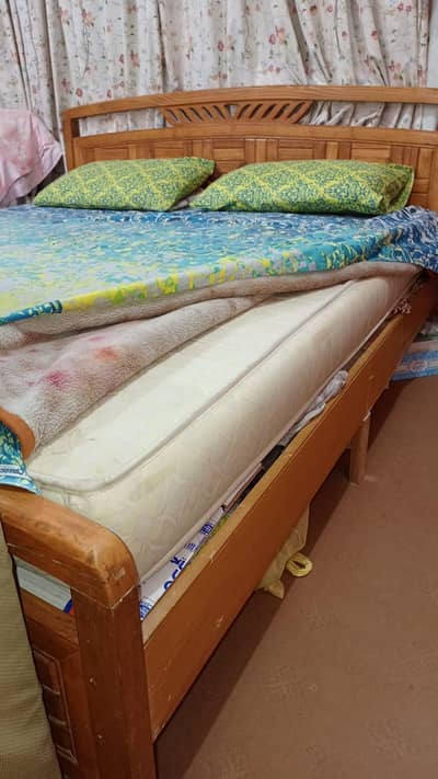 big size bed with mattress